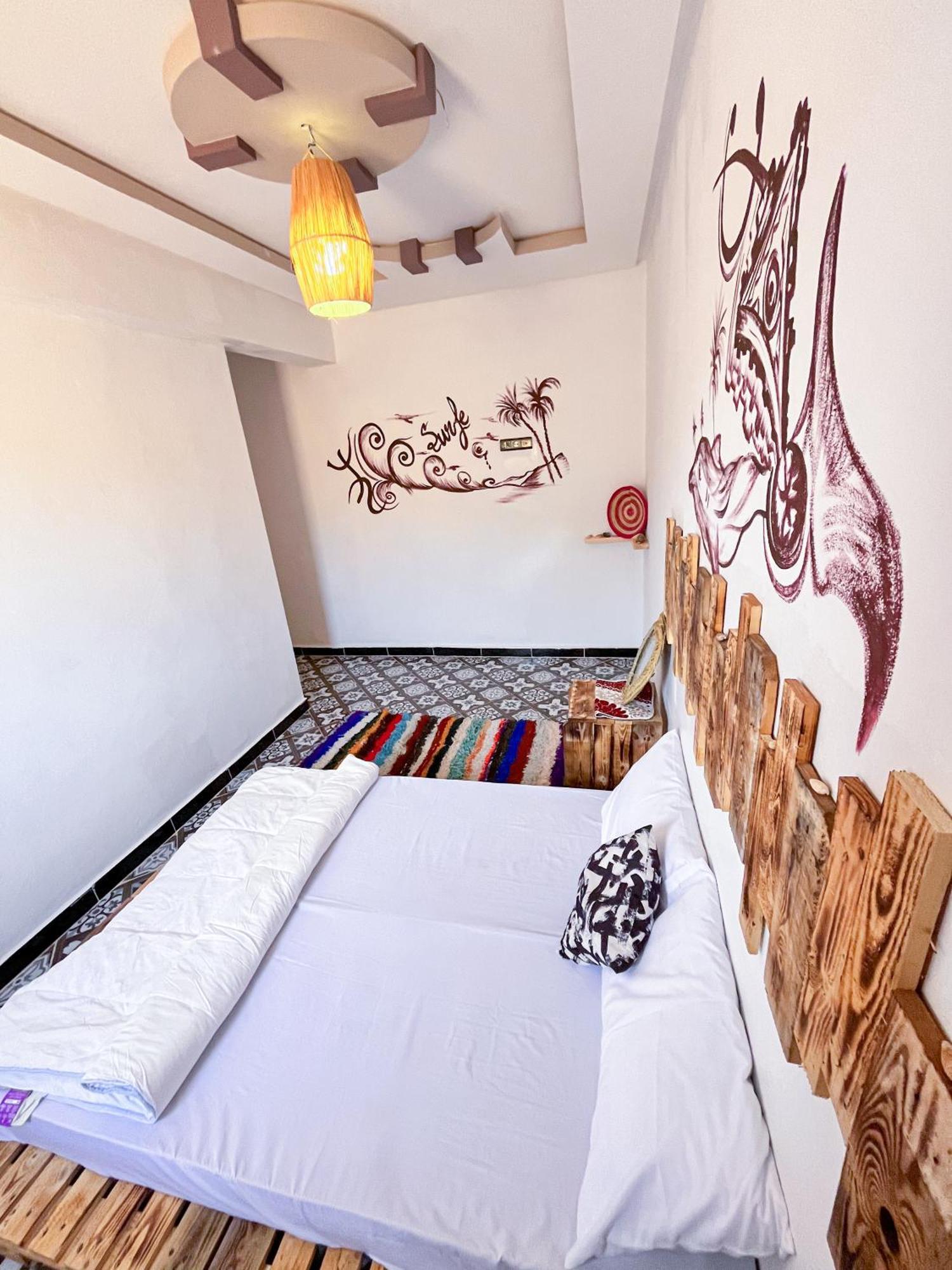 Boilers Surf House Hostel Tamri Exterior photo